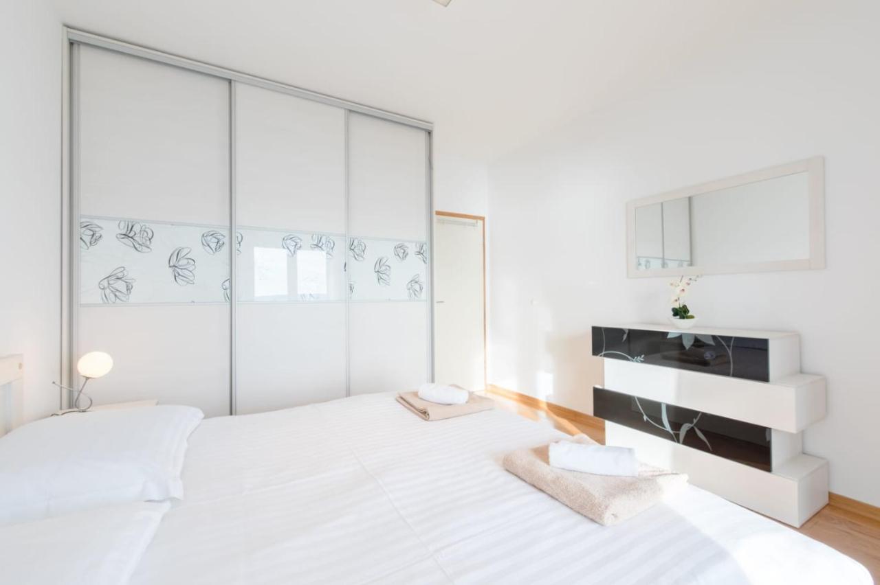 Apartmani Krilo ポドストラナ エクステリア 写真